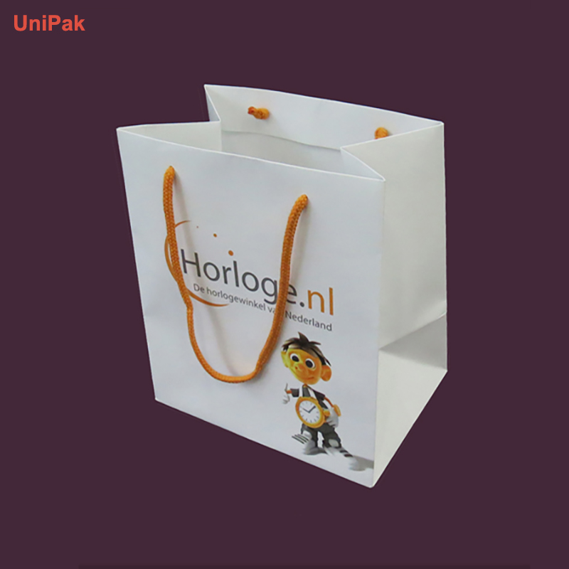 paper retail bag