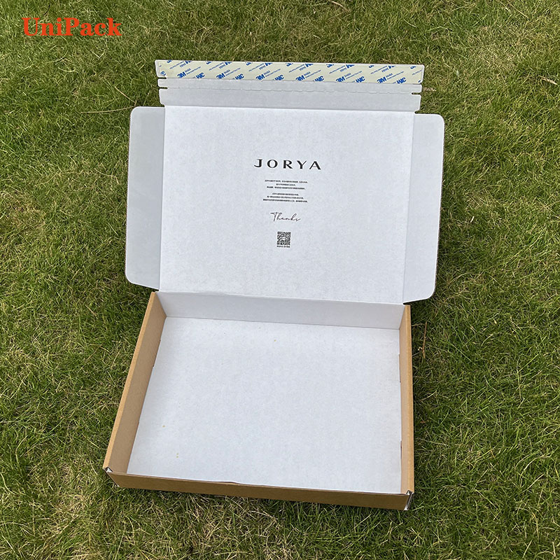 corrugated e-commerce box